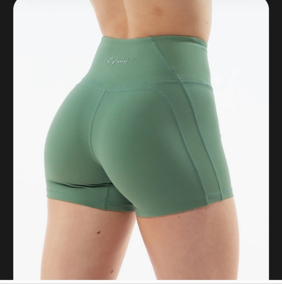 Alphalete Pulse Surge Shorts - Picture 1 of 8